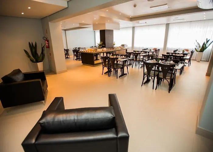 Sh Hotel Capinzal Premium